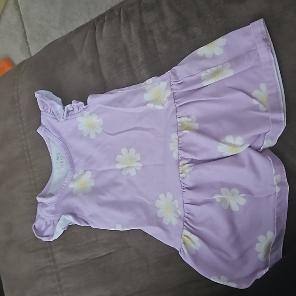EUC 2T Purple Dress w Ruffle cap sleeves 💜 & white 😃 flowers